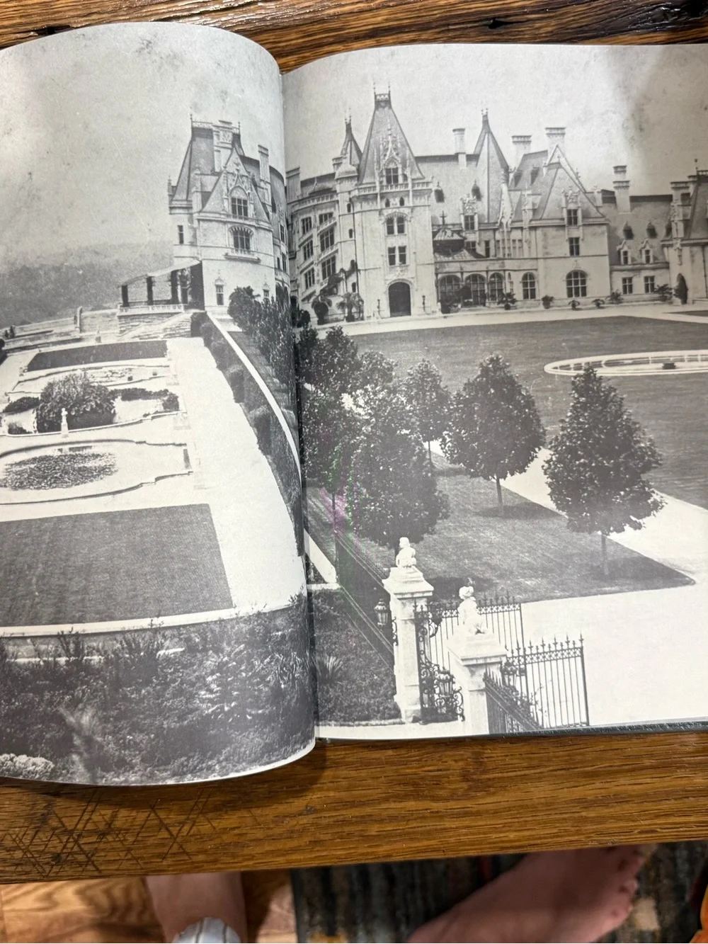 Biltmore William A.V. Cecil HC 1975 Illustrated Ex Libris American Heritage